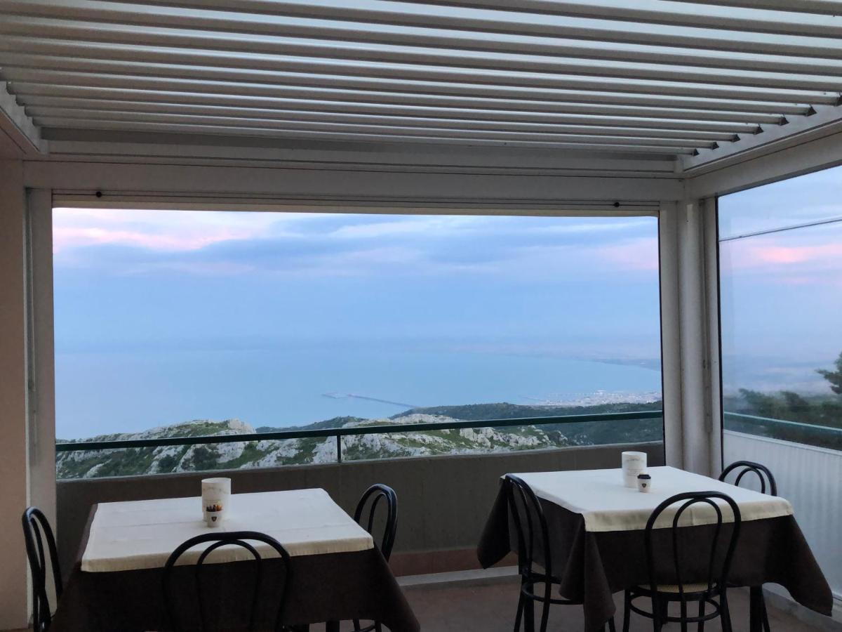 Monte SantʼAngelo B&B Angela المظهر الخارجي الصورة